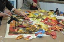 Peinture en feuilles mortes - nouveau plaisir des artistes vietnamiens - ảnh 1